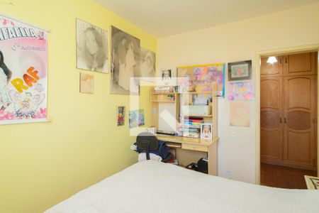 Apartamento à venda com 124m², 3 quartos e 1 vaga Apartamento à venda com 124m², 3 quartos e 1 vagaQuarto 2