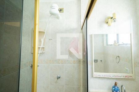 Apartamento à venda com 124m², 3 quartos e 1 vaga Apartamento à venda com 124m², 3 quartos e 1 vagaBanheiro Social