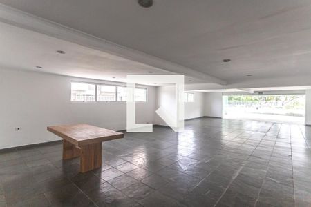 Apartamento à venda com 124m², 3 quartos e 1 vaga Apartamento à venda com 124m², 3 quartos e 1 vagaÁrea comum - Salão de festas