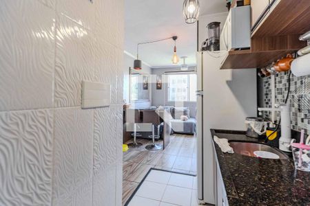 Cozinha e Área de Serviço de apartamento para alugar com 2 quartos, 49m² em Cavalhada, Porto Alegre