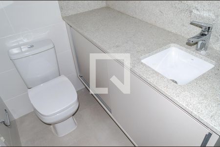 Suíte - Banheiro de apartamento para alugar com 2 quartos, 69m² em João Paulo, Florianópolis