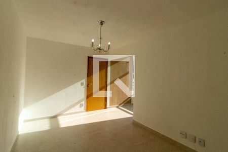 Sala de apartamento para alugar com 2 quartos, 50m² em  Jardim Isis, Cotia