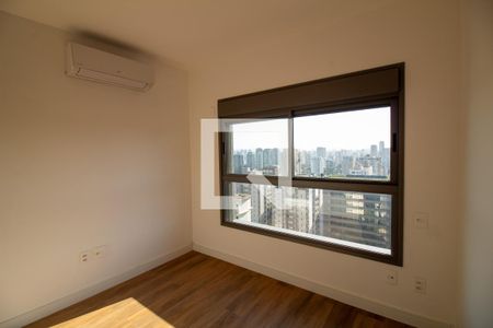 Suíte 1 de apartamento para alugar com 2 quartos, 82m² em Jardim das Acácias, São Paulo