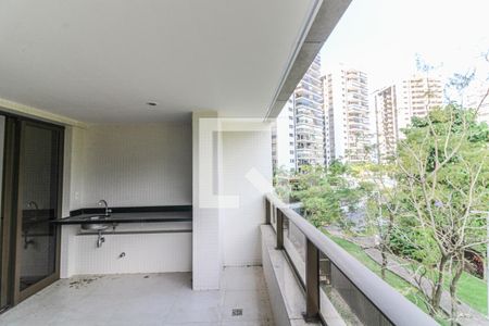 Varanda de apartamento à venda com 3 quartos, 131m² em Barra da Tijuca, Rio de Janeiro
