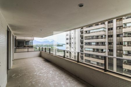 Varanda de apartamento à venda com 3 quartos, 134m² em Barra da Tijuca, Rio de Janeiro