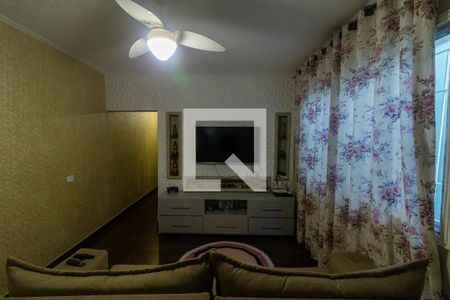 Sala de casa para alugar com 3 quartos, 125m² em Vila Virginia, Itaquaquecetuba