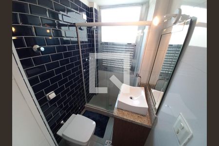 Banheiro de apartamento para alugar com 1 quarto, 50m² em Itararé, São Vicente