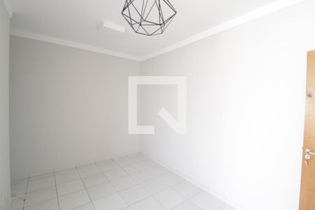 Sala de apartamento para alugar com 2 quartos, 47m² em Jardim Holanda, Uberlândia