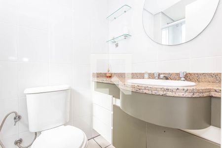 Banheiro de apartamento para alugar com 3 quartos, 71m² em Jardim Celeste, São Paulo