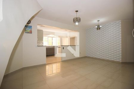 Sala 2 de casa para alugar com 3 quartos, 408m² em Taguatinga Norte (taguatinga), Brasília