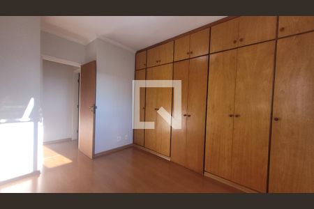 Suite de apartamento para alugar com 3 quartos, 125m² em Bosque, Campinas