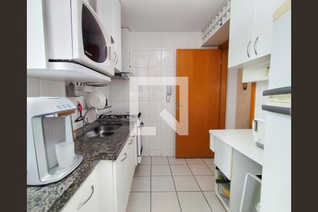 Cozinha  de apartamento à venda com 2 quartos, 67m² em União, Belo Horizonte