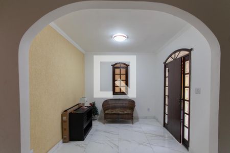 Sala 1 de casa à venda com 2 quartos, 174m² em Campo Alegre, Belo Horizonte