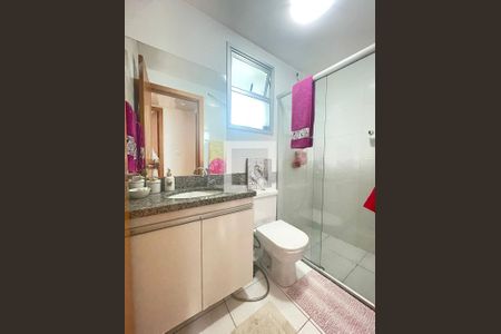 banho de apartamento à venda com 2 quartos, 65m² em Centro, Belo Horizonte