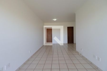 Sala de apartamento para alugar com 3 quartos, 97m² em Jardim Palma Travassos, Ribeirão Preto