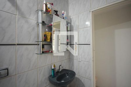 Casa à venda com 120m², 2 quartos e 2 vagas Casa à venda com 120m², 2 quartos e 2 vagasBanheiro