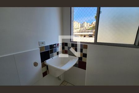 Cozinha e Área de Serviço de apartamento à venda com 2 quartos, 50m² em Vila Della Piazza, Jundiaí