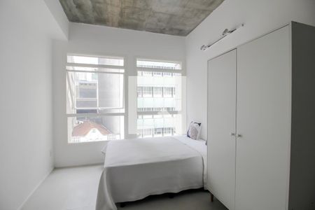Quarto de kitnet/studio para alugar com 1 quarto, 30m² em Centro Histórico de São Paulo, São Paulo