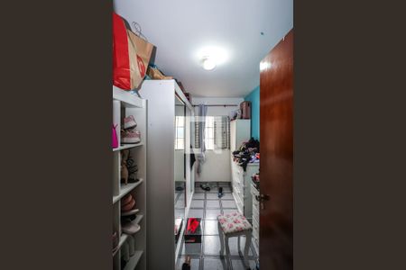 Casa 1 - Quarto 2 de casa à venda com 5 quartos, 200m² em São João Clímaco, São Paulo