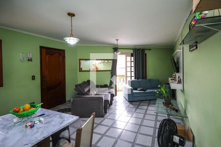 Casa 1 - Sala 1 de casa à venda com 5 quartos, 200m² em São João Clímaco, São Paulo