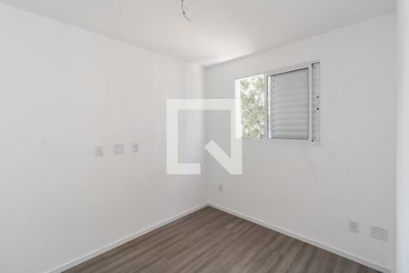 Quarto 1 de apartamento para alugar com 2 quartos, 46m² em Jardim do Triunfo, Guarulhos