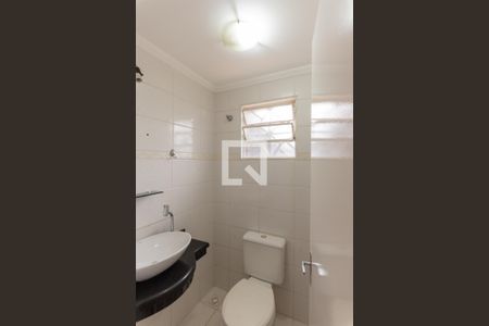 Lavabo de casa para alugar com 2 quartos, 85m² em Residencial Cosmos, Campinas