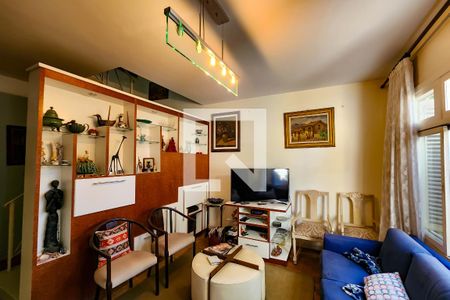 Sala de casa para alugar com 4 quartos, 391m² em Butantã, São Paulo