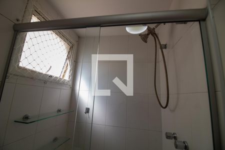 Banheiro da Suíte 1 de apartamento para alugar com 3 quartos, 135m² em Vila Cruzeiro, São Paulo