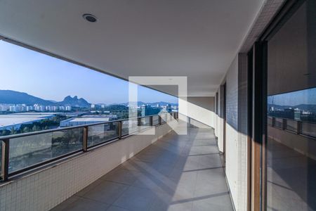 Varanda Sala  de apartamento à venda com 3 quartos, 134m² em Barra da Tijuca, Rio de Janeiro