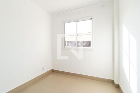 Quarto 1 de apartamento para alugar com 2 quartos, 70m² em Campo Comprido, Curitiba