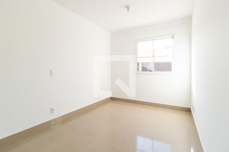 Quarto 2 - Suíte de apartamento para alugar com 2 quartos, 70m² em Campo Comprido, Curitiba