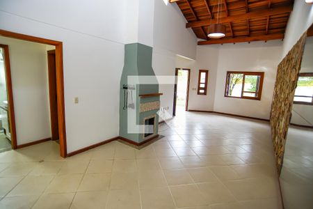Sala de casa de condomínio para alugar com 3 quartos, 130m² em Jardim Krahe, Viamão