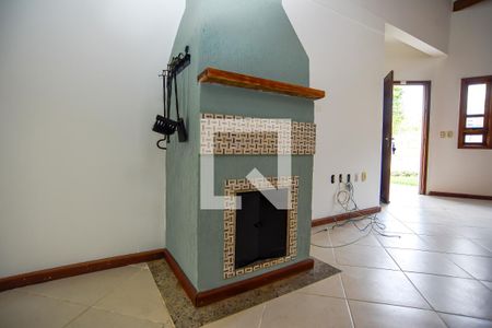 Lareira de casa de condomínio para alugar com 3 quartos, 130m² em Jardim Krahe, Viamão