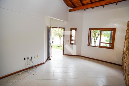 Sala de casa de condomínio para alugar com 2 quartos, 130m² em Jardim Krahe, Viamão