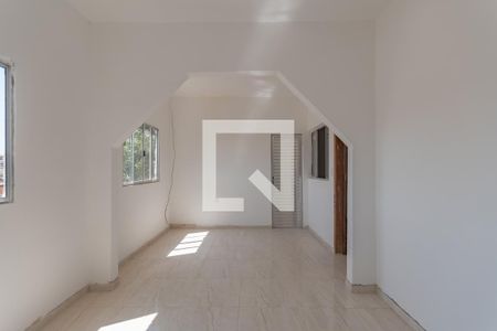 Sala de casa para alugar com 2 quartos, 101m² em Piratininga, Belo Horizonte