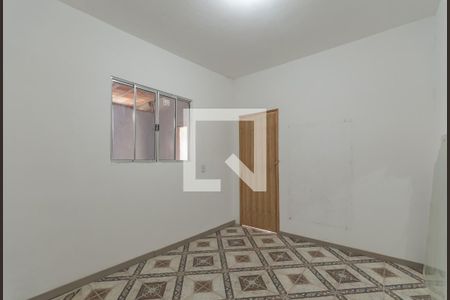 Quarto 1 de casa para alugar com 2 quartos, 101m² em Piratininga, Belo Horizonte