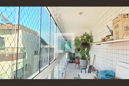 varanda da sala de apartamento para alugar com 3 quartos, 163m² em Vila Tupi, Praia Grande
