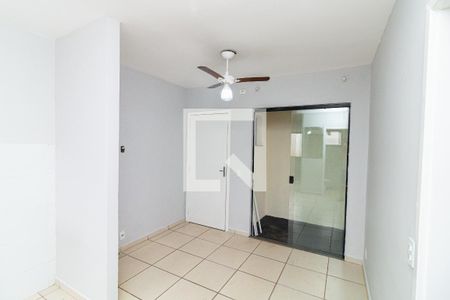 Sala de apartamento para alugar com 2 quartos, 84m² em Jardim Zara, Ribeirão Preto