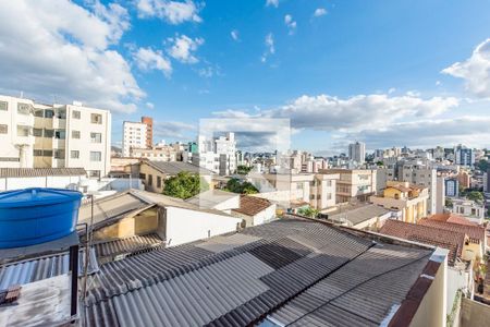 Sala 1 de apartamento para alugar com 4 quartos, 170m² em Alto Barroca, Belo Horizonte