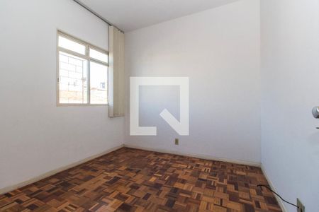 Quarto de apartamento à venda com 2 quartos, 70m² em Floresta, Belo Horizonte