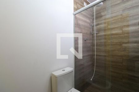 Detalhe do banheiro de apartamento para alugar com 1 quarto, 29m² em Lapa, São Paulo