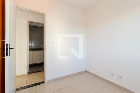 Quarto 1 de apartamento à venda com 2 quartos, 50m² em Vila Bertioga, São Paulo