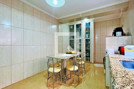 Cozinha de casa à venda com 2 quartos, 119m² em Gopouva, Guarulhos