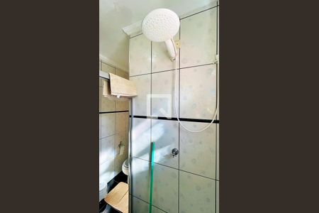 Casa à venda com 119m², 2 quartos e 2 vagas Casa à venda com 119m², 2 quartos e 2 vagasBanheiro