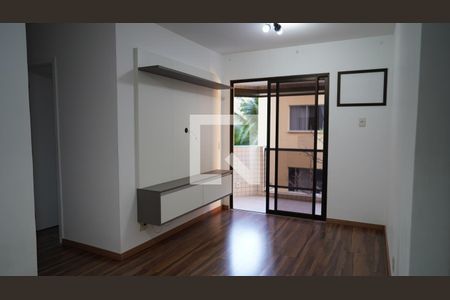 Sala de apartamento para alugar com 3 quartos, 75m² em Freguesia (jacarepaguá), Rio de Janeiro