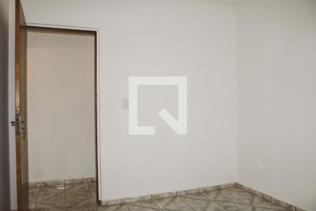 Quarto 2 de casa para alugar com 2 quartos, 50m² em Vila Bancária Munhoz, São Paulo