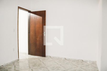 Quarto 1 de casa para alugar com 2 quartos, 50m² em Vila Bancária Munhoz, São Paulo
