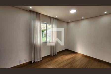 Sala de casa de condomínio à venda com 3 quartos, 104m² em Jardim Shangai, Jundiaí