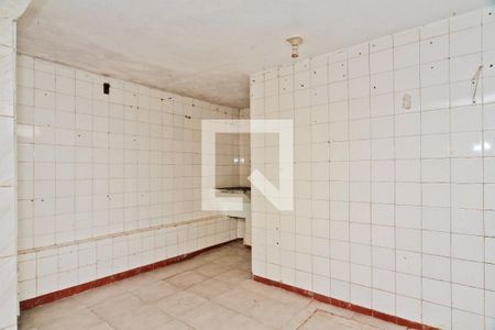 Kitnet de casa para alugar com 1 quarto, 25m² em Parque Peruche, São Paulo