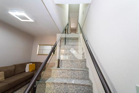 Casa à venda com 3 quartos, 200m² em Jardim Angela (zona Leste), São Paulo